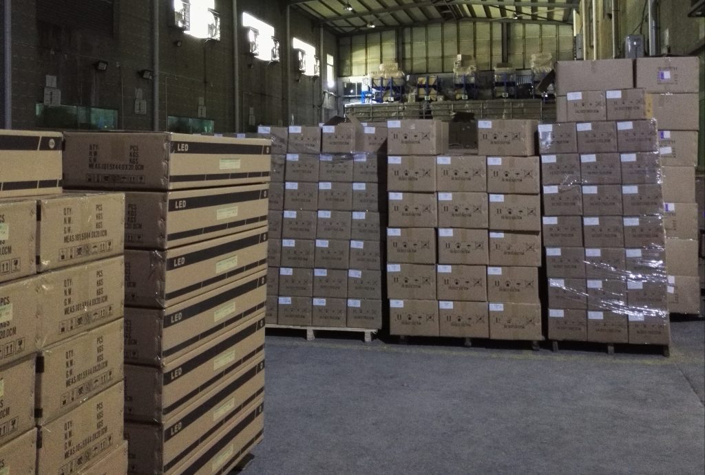 led-flood-light-shipment